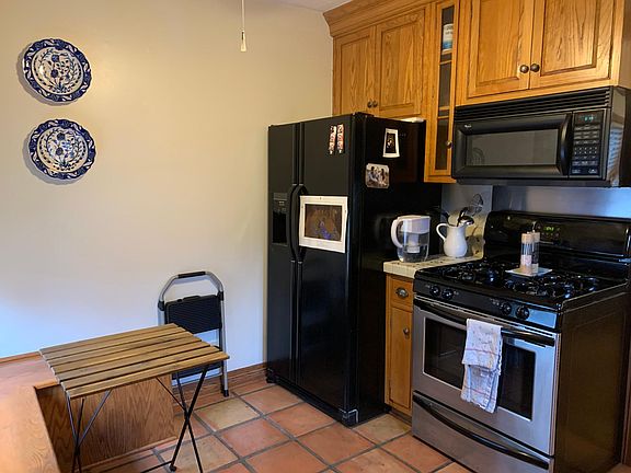 5th image of 5531 Martel Ave