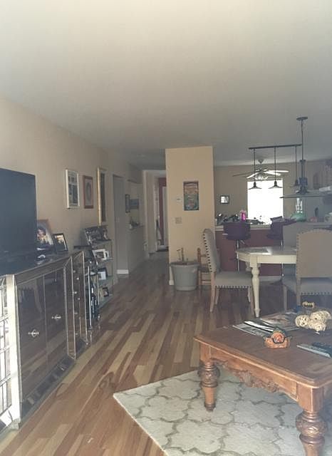 Large living room / dining room