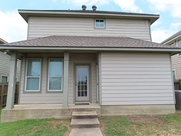 4107 McFarland Dr — Photo 7