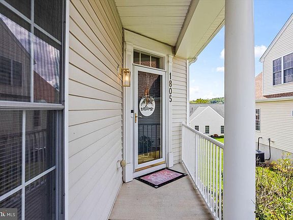 4th image of 1805 Risser Ln