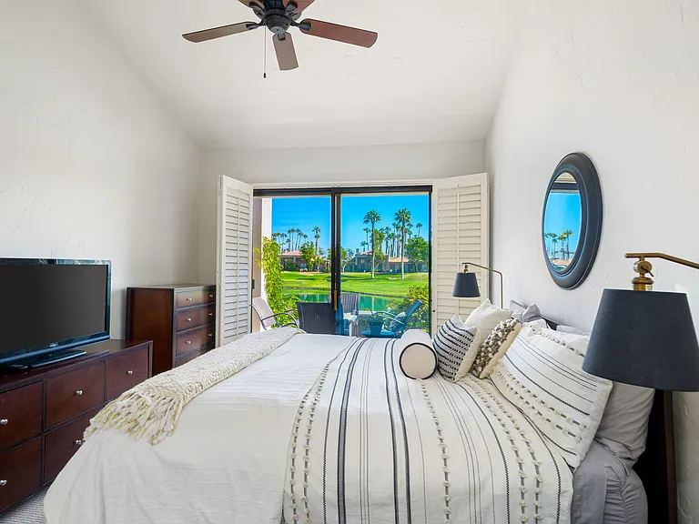 54492 Shoal Crk — Photo 38