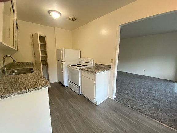 5th image of 38-62 Mar Vista Dr #50