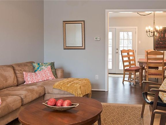 5th image of 2208 Western Park Dr