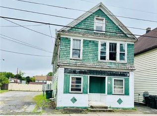 559 Penora St, Depew, NY 14043