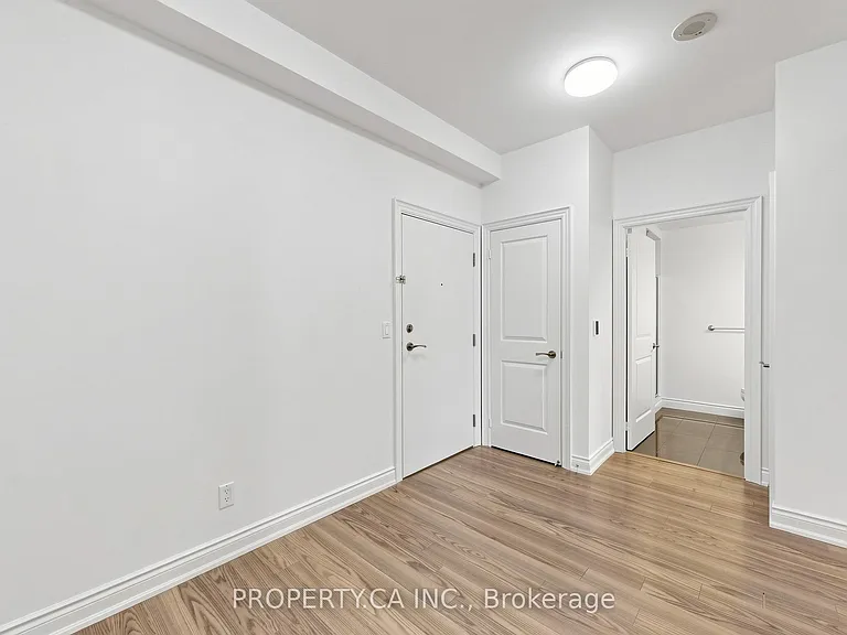 89 S Town Centre Blvd #515 — Photo 30
