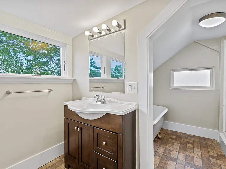 65 Hale St #2 — Photo 27