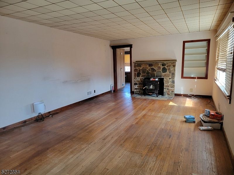 290 Buckley Ave, Oxford, NJ 07863 Zillow