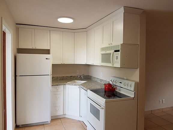 3rd image of 925 N Intracoastal Dr #2