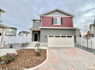 22123 E 38th Pl, Aurora, CO 80019