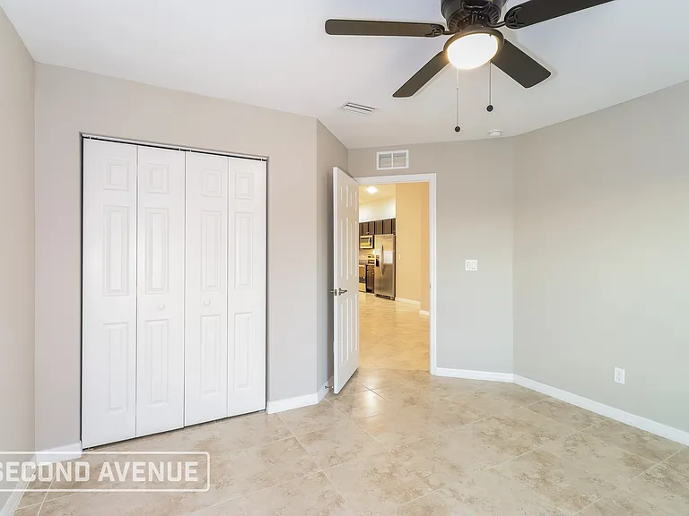 291 Foley St SE — Photo 17