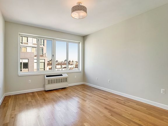 3rd image of 278 6th St APT 4C