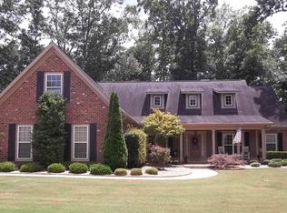 221 Suffolk Way, McDonough, GA 30252