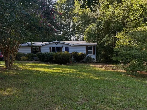 11 Preakness Ct, Greer, SC 29651