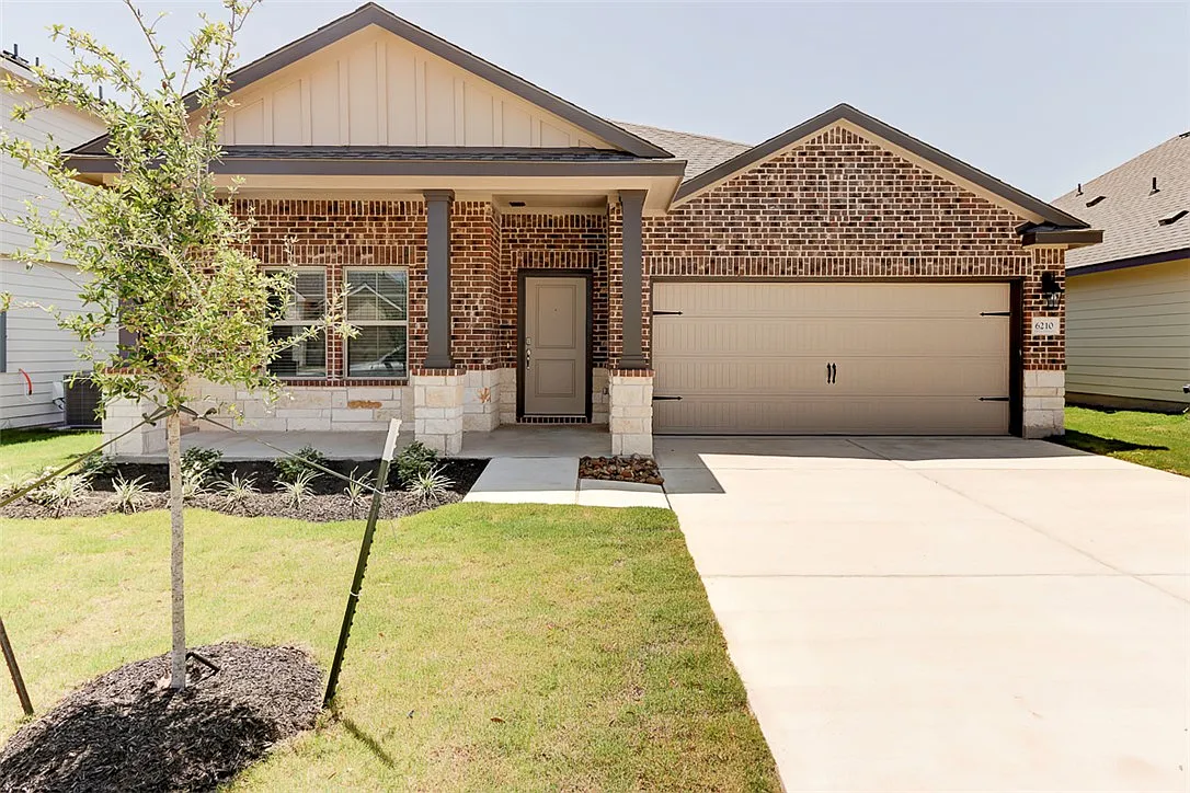 3 bed, 1783 sqft, $2,295 — Photo 1