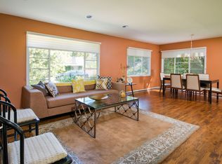 3645 Woodcliff Rd, Sherman Oaks, CA 91403