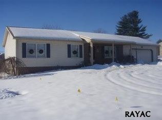 221 E King St, East Berlin, PA 17316
