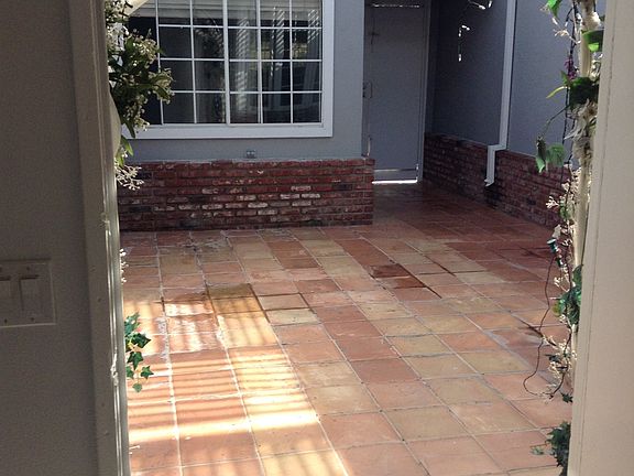 Front Patio/Entrance hall