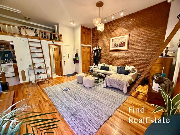 2nd image of 255 W 93rd St APT 2N