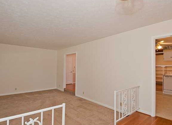 4th image of 4316 Manner Dale Dr