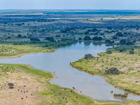 1208 County Road 304, Throckmorton, TX 76483