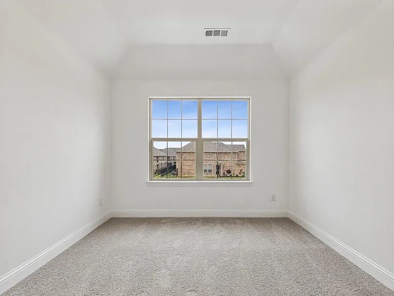 6416 Burbank Way — Photo 16