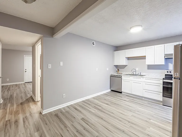 40 Carolane Drive - 1 — Photo 3