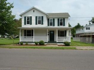 36 Philadelphia Ave, Tunkhannock, PA 18657