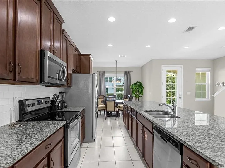 1540 Carey Palm Cir #1 — Photo 3