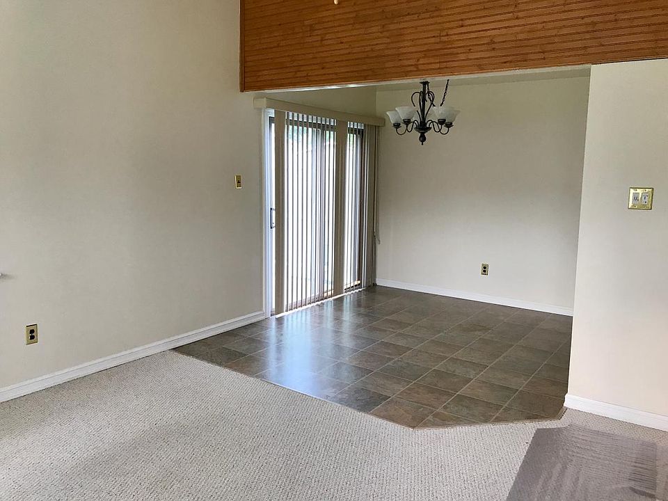 Dining rm.