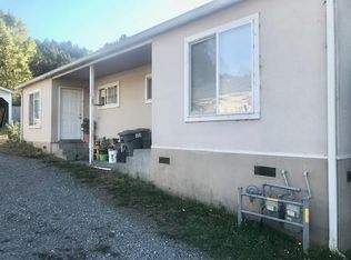 187 Ogle Ave, Rio Dell, CA 95562