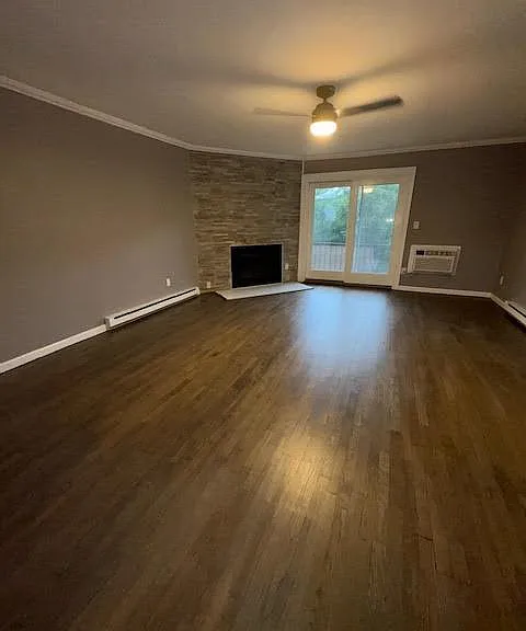 1003 Parkview Dr — Photo 7