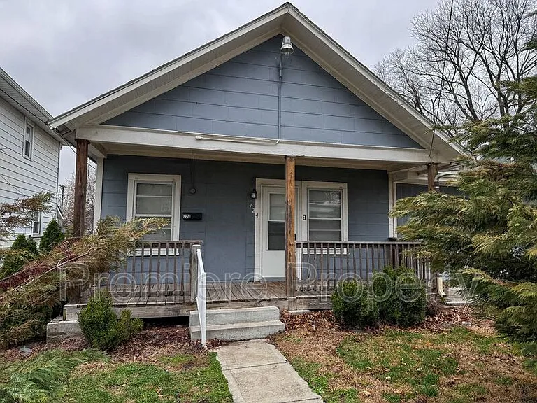 724 S Fuller Ave — Photo 1