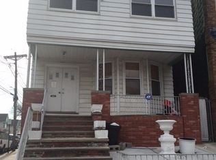 296 Avenue B, Bayonne, NJ 07002