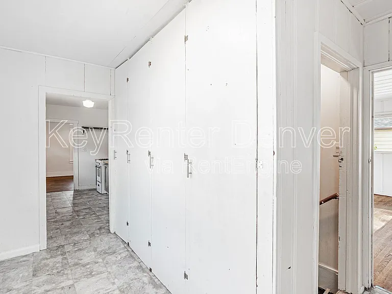 421 N Stuart St — Photo 17
