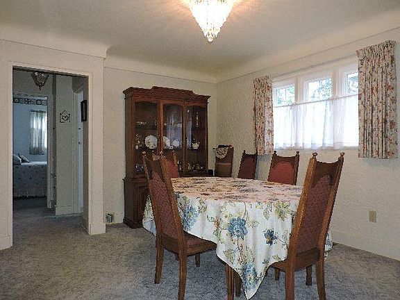 3rd image of 34 Lovall Ave