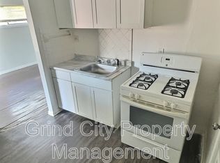 2086 Hubert Ave APT 2, Memphis, TN 38108