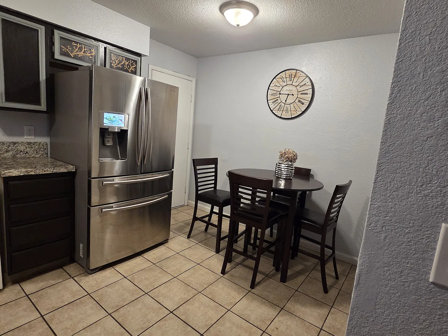 1 bed, 600 sqft, $1,200 — Photo 4