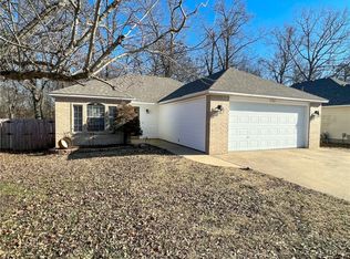 1404 Spring St, Bentonville, AR 72712