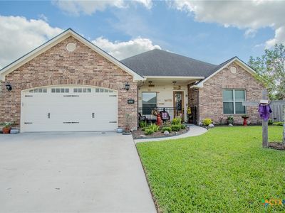 108 Luke Ct, Victoria, TX, 77904