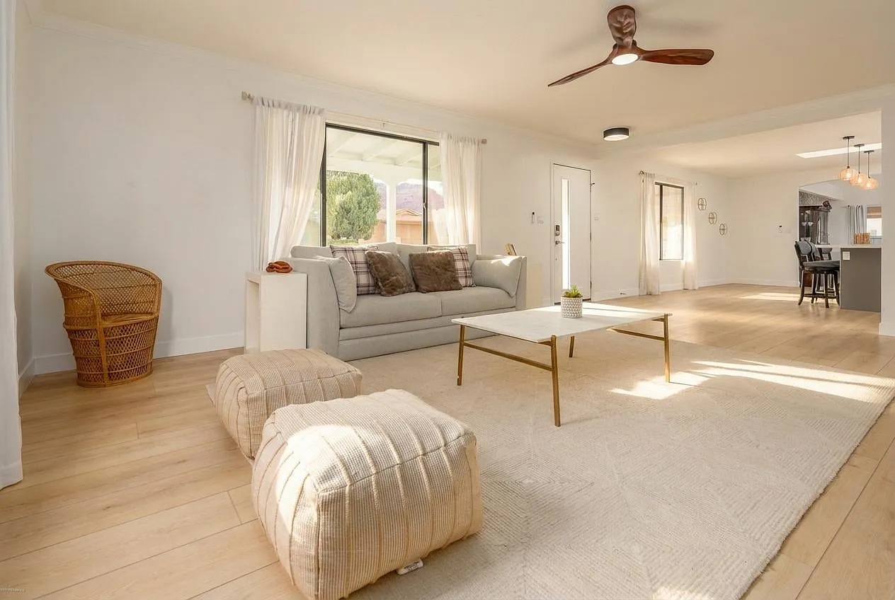 3 bed, 1740 sqft, $3,500 — Photo 2