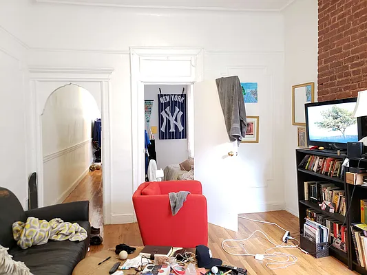 Rented by Signature Property Realty | media 40