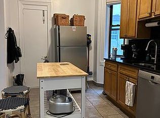 48 Perry St UNIT 1R, New York, NY 10014