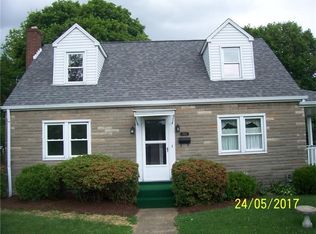 702 Rogers Ave, Connellsville, PA 15425