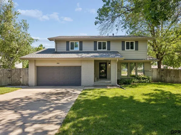 901 Sally St, Papillion, NE 68046