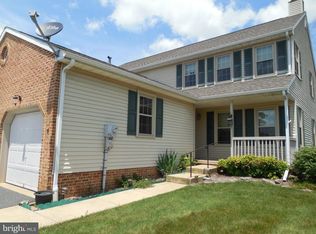 1 Greythorne Rd, Lancaster, PA 17603