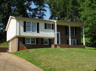 315 Westham Ridge Rd, Charlotte, NC 28217