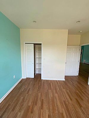 5th image of 4420 10th Ave #3A