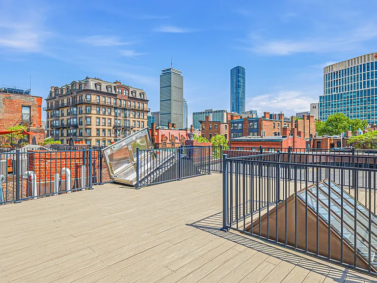 431 Marlborough St #3 — Photo 41