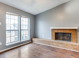 9613 Walnut St APT 2204, Dallas, TX 75243