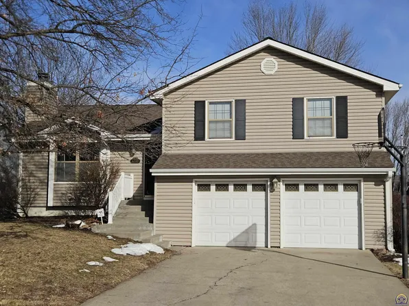 6316 SW 27th St, Topeka, KS 66614